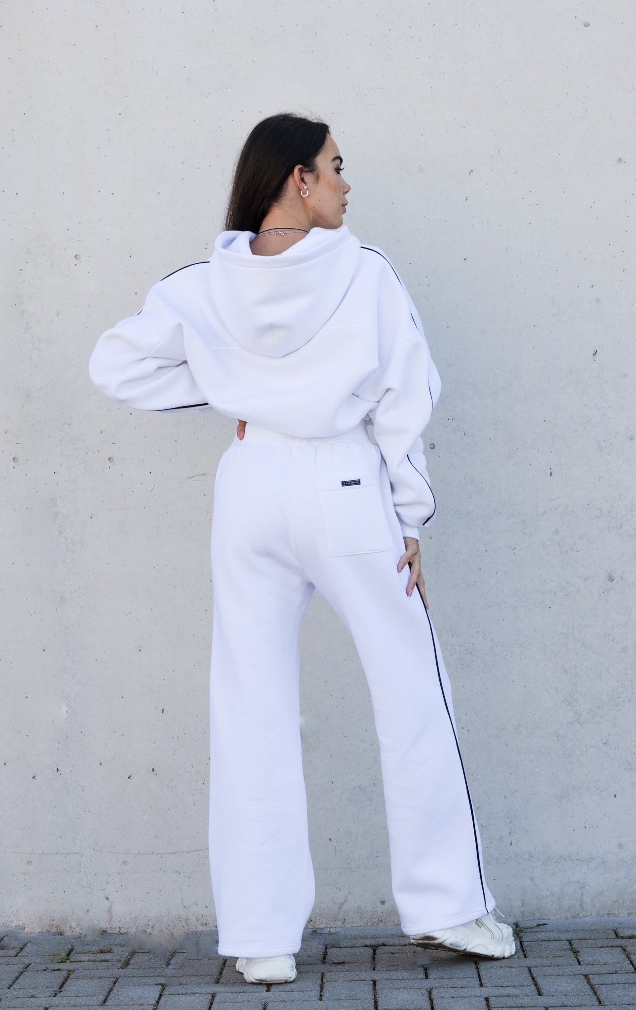 Crop-Zip Jacke mit Kapuze AURA