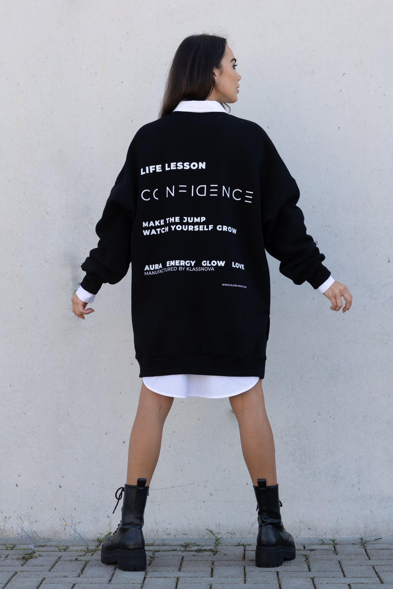 Oversized Sweatshirtkleid Backprint CONFIDENCE