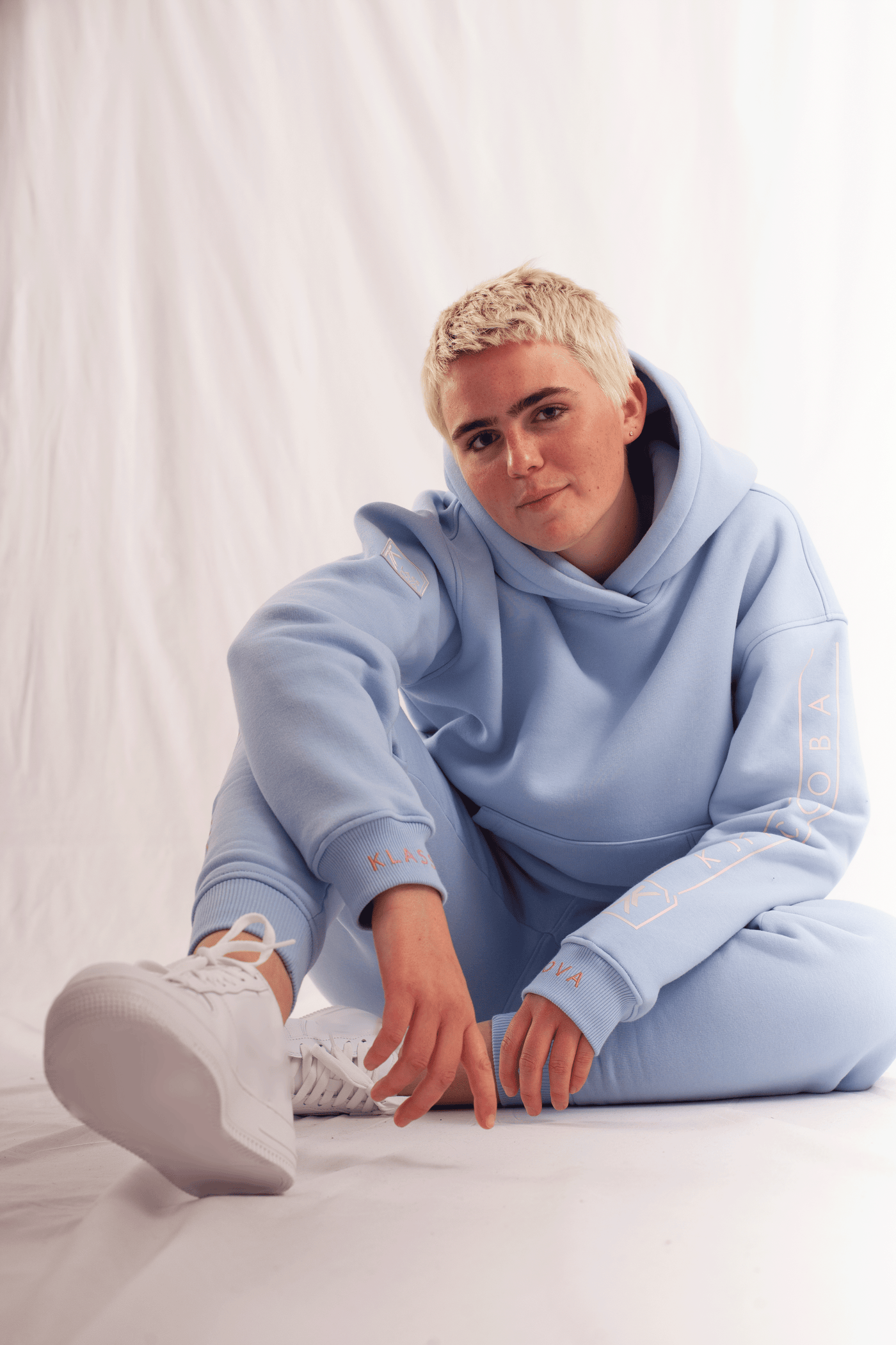 HOODIE LINDA